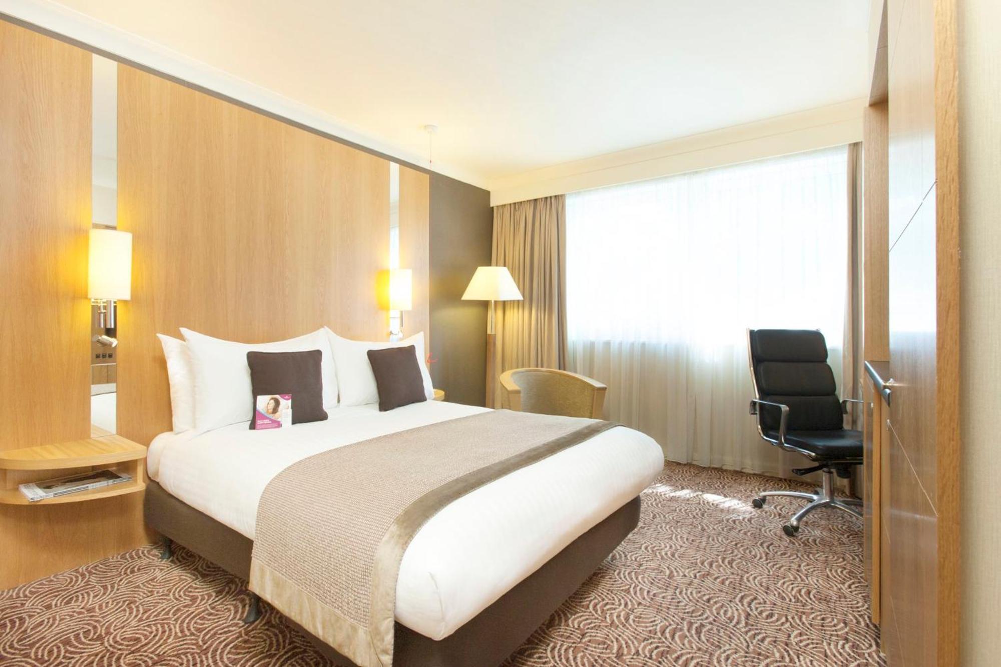 Crowne Plaza Reading Hotel Eksteriør billede